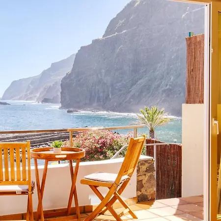 Madeira Offline - * بونتا ديلغادا